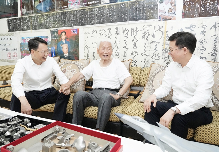 d7b884f5a2730f278a494207000ce3bf d7b884f5a2730f278a494207000ce3bf